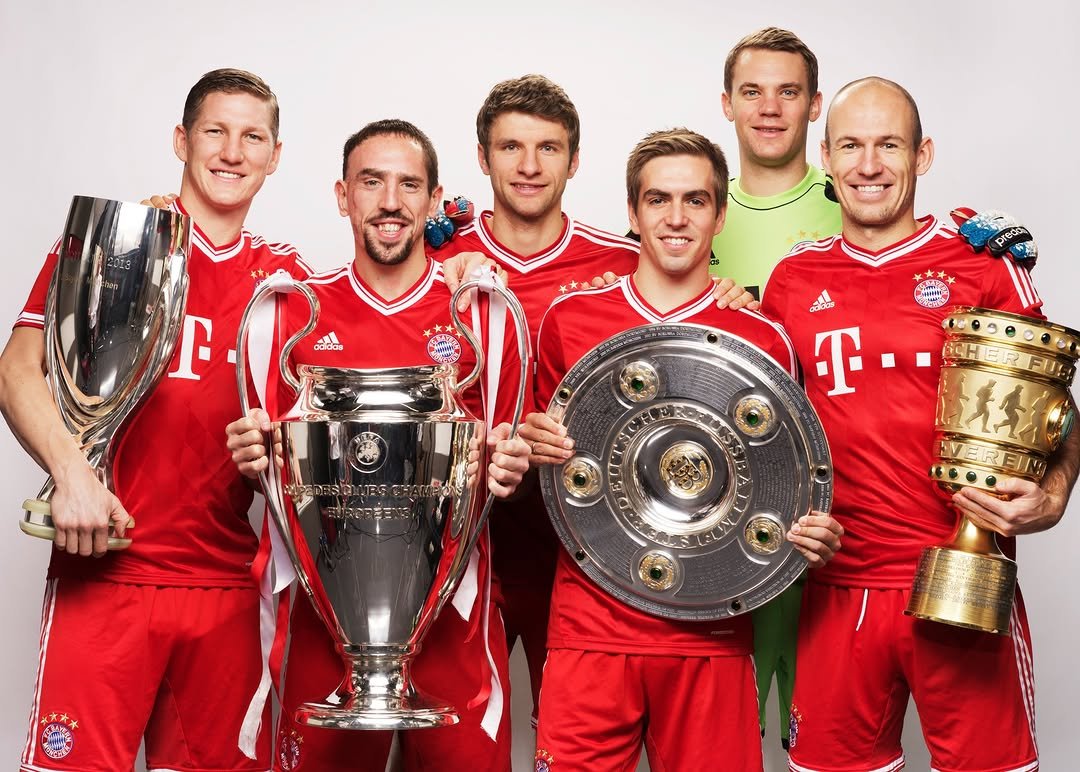 philipplahm 게시물 이미지: 𝗝𝘂𝗻𝗲 𝟭𝘀𝘁, 𝟮𝟬𝟭𝟯: 𝗧𝗥𝗘𝗕𝗟𝗘 𝗪𝗜𝗡𝗡𝗘𝗥𝗦 🏆🏆🏆

In August,...