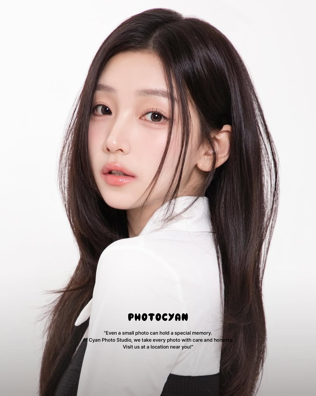 Photo by 시안사진관 [증명사진,프로필] on December 19, 2025. May be an image of one or more people, hair, poster, top and text that says 'PHOTOCyAM "Evena small photo can "Evenasmalphtocanhodaspai hold special memory. Cyan Photo Studio, take every photo with care care and and nd hon Visit ata tak location near you!"'.