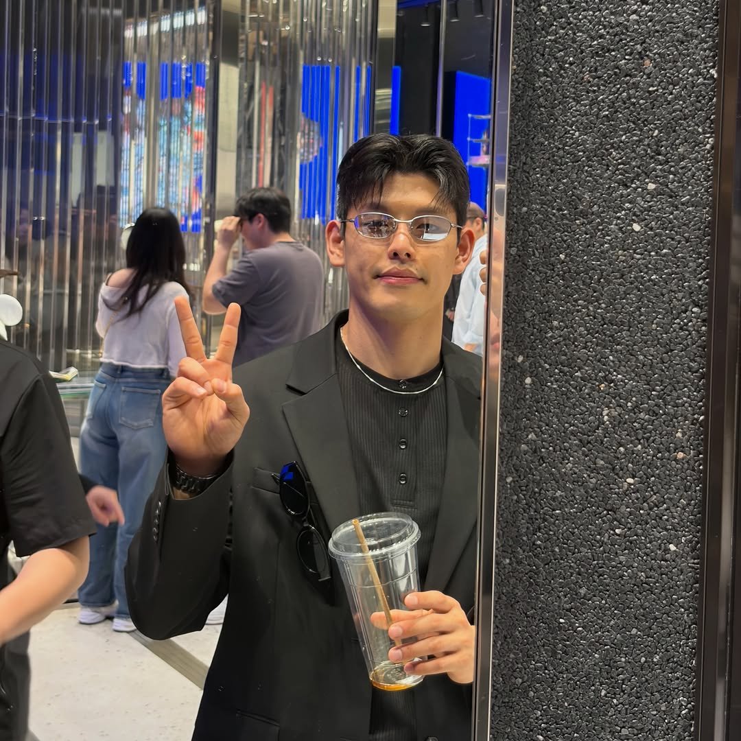 physical_jordan 게시물 이미지: 짬내서 스타필드 놀러가기✈️

요즘은 실버테가 유행이라면서요?!🥸🤓