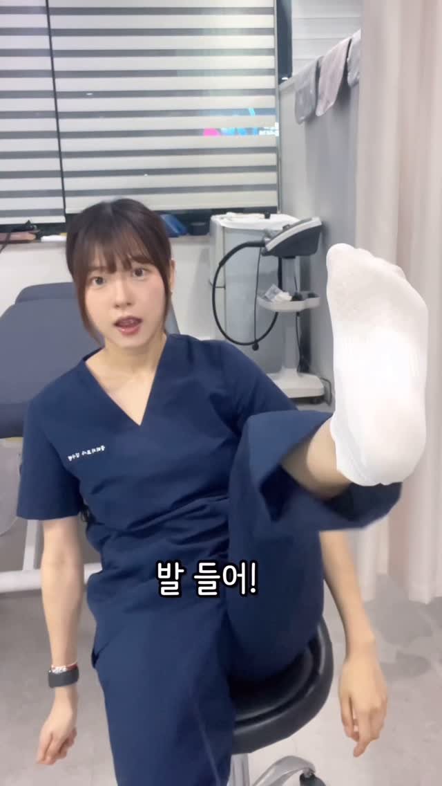 physila_sh 게시물 이미지: 💬 “손목 아픈데… 병원 갈 시간은 없고😭“
👩⚕️ 그래서 제가 직접 써보고...