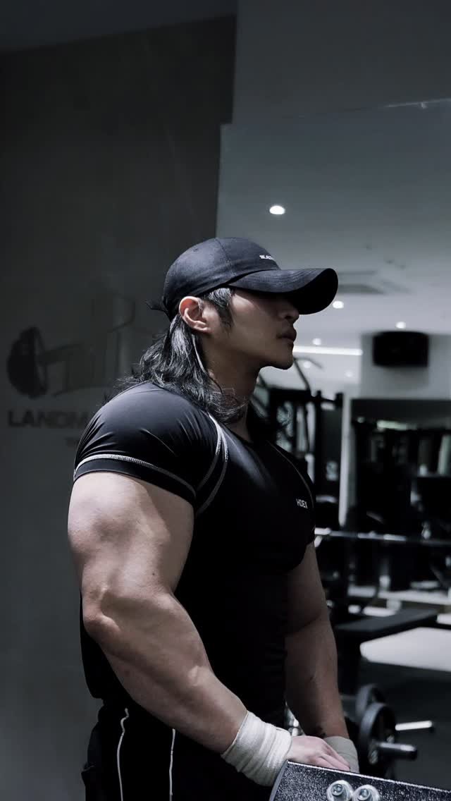 physique_june 게시물 이미지: 블랙크롬 얼굴소멸 볼캡 4차 오픈...