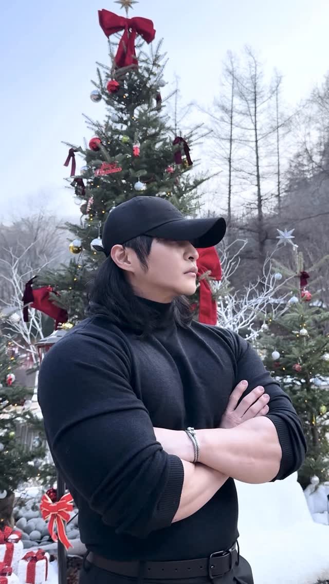 physique_june 게시물 이미지: 메리 크리스마스..⭐️