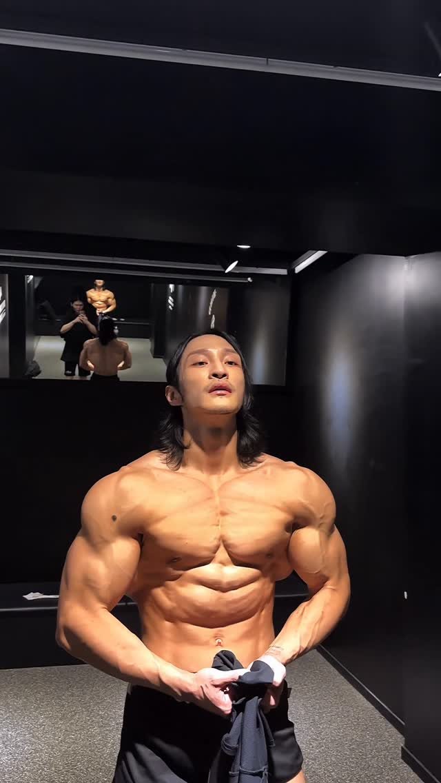 physique_june 게시물 이미지: 돌아갈래..