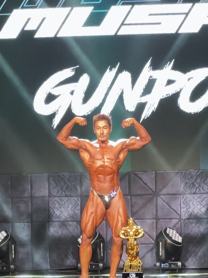 physique_pro0321 게시물 이미지: .
아픈데가 많아서 운동을 제대로 못하고 있지만
핑계대면 끝도없어서 일단...