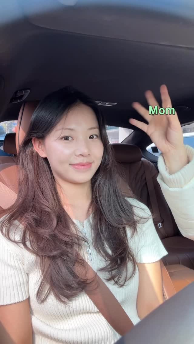 pickle_lupita 게시물 이미지: #광고 현실! 차에서 5분 겟레디하는 아주 쉬운 방법,,
준비물 : SK-II...