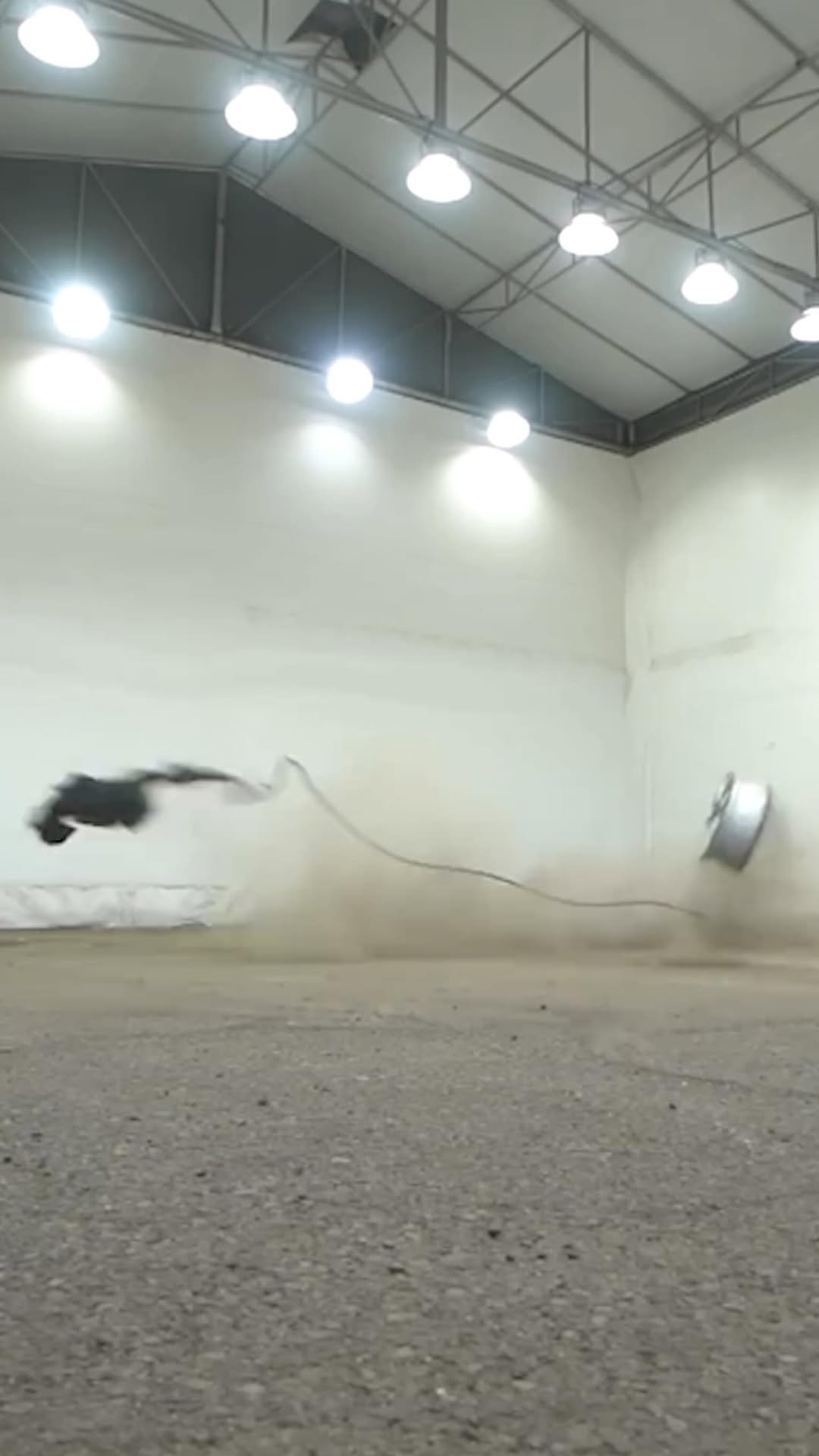 pickplus 게시물 이미지: 타이어는 공기압을 얼마나 버틸까

#픽플러스 #중고차는픽플러스 #중고차 #자동차...