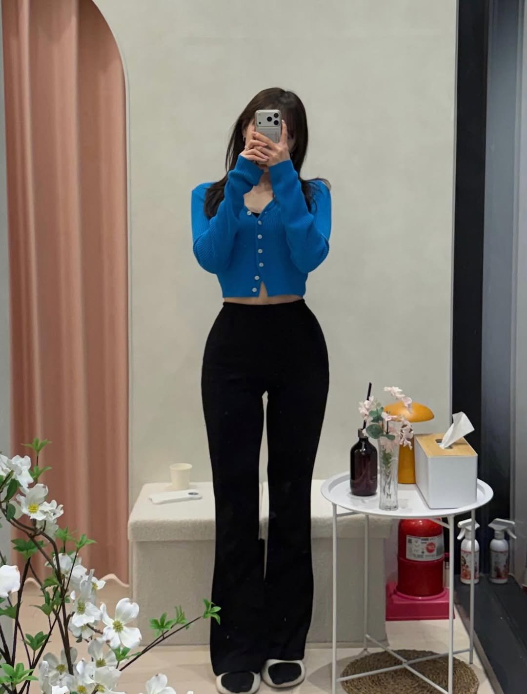 pila__chan 게시물 이미지: 오늘도 정신없이 하루를 보내고
이제야 한숨 돌리는 시간!

아침부터 약간의 일이...