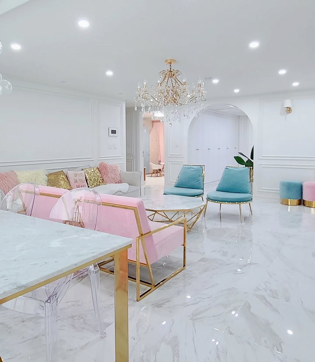 Photo by 핑크레이디🩷 on March 12, 2022.