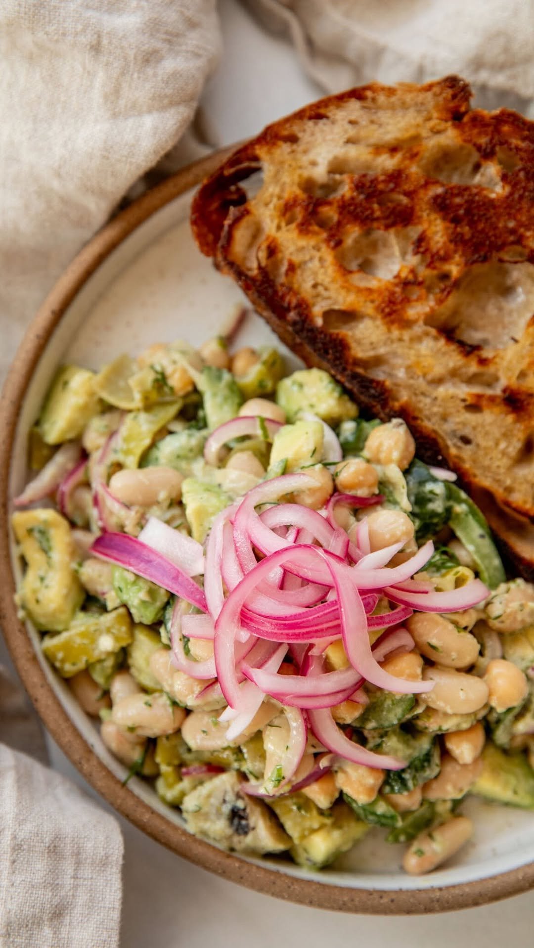 plantbasedrd 게시물 이미지: Charred Scallion Ranch Bean Salad, something...