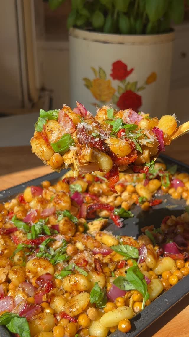 plantyou 게시물 이미지: Mediterranean Gnocchi - the perfect 20 minute...