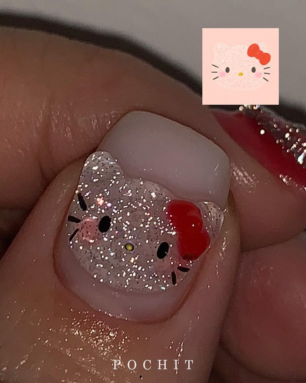 Photo by 포칫 대표 • CHOI SOWON on August 06, 2025. May be an image of one or more people, fingernails and text.