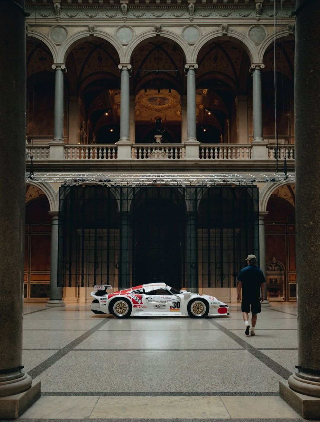 porsche 게시물 이미지: A weekend worth framing.

Seen through the...