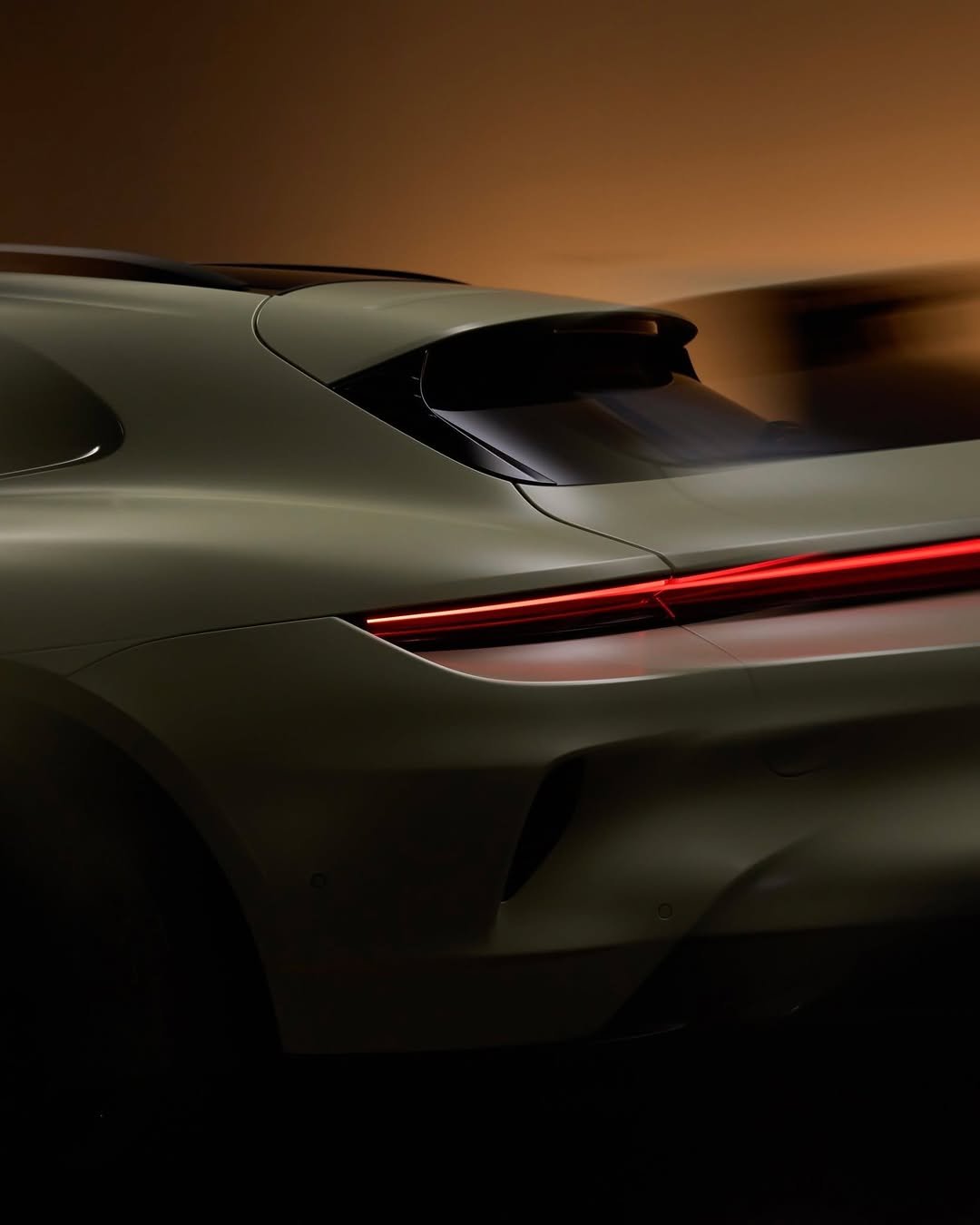 porsche_newsroom 게시물 이미지: The unique Porsche Taycan Turbo S Soho House...