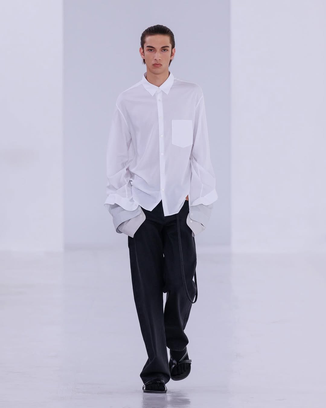 postarchivefaction 게시물 이미지: Spring Summer 2027 ‘Becoming…’

Creative...