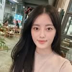 hyeoneeee 프로필 사진