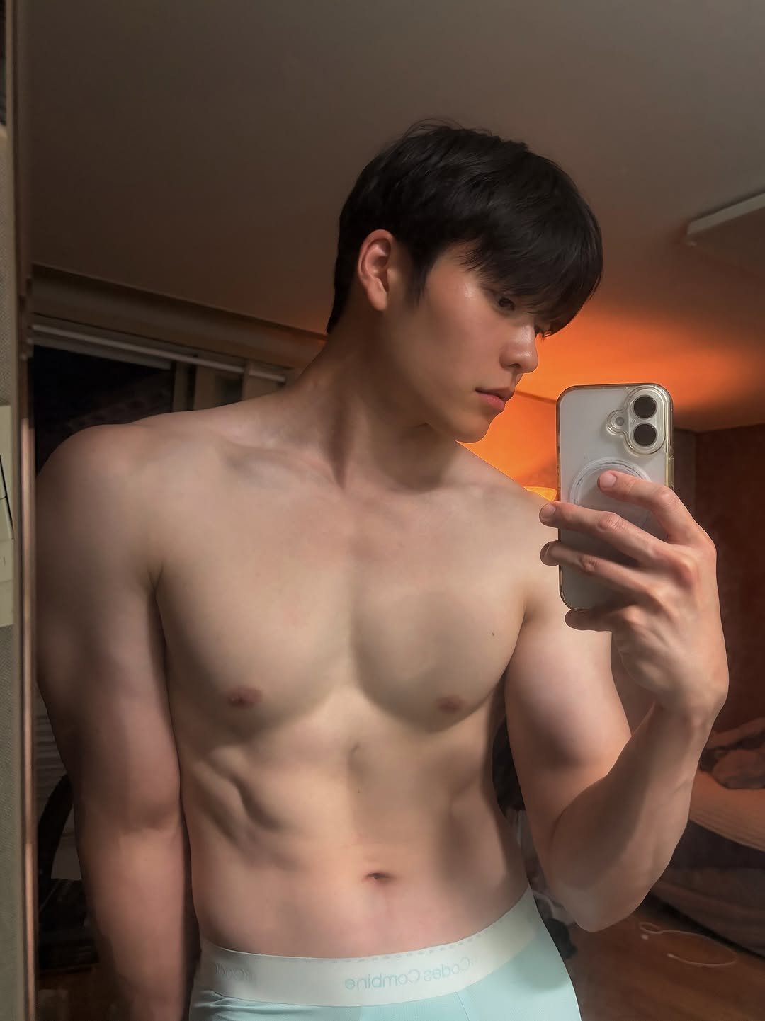 pps2____j 게시물 이미지: @codescombineinnerwear
스카이블루 컬러와 스티치 밴드 조합이...