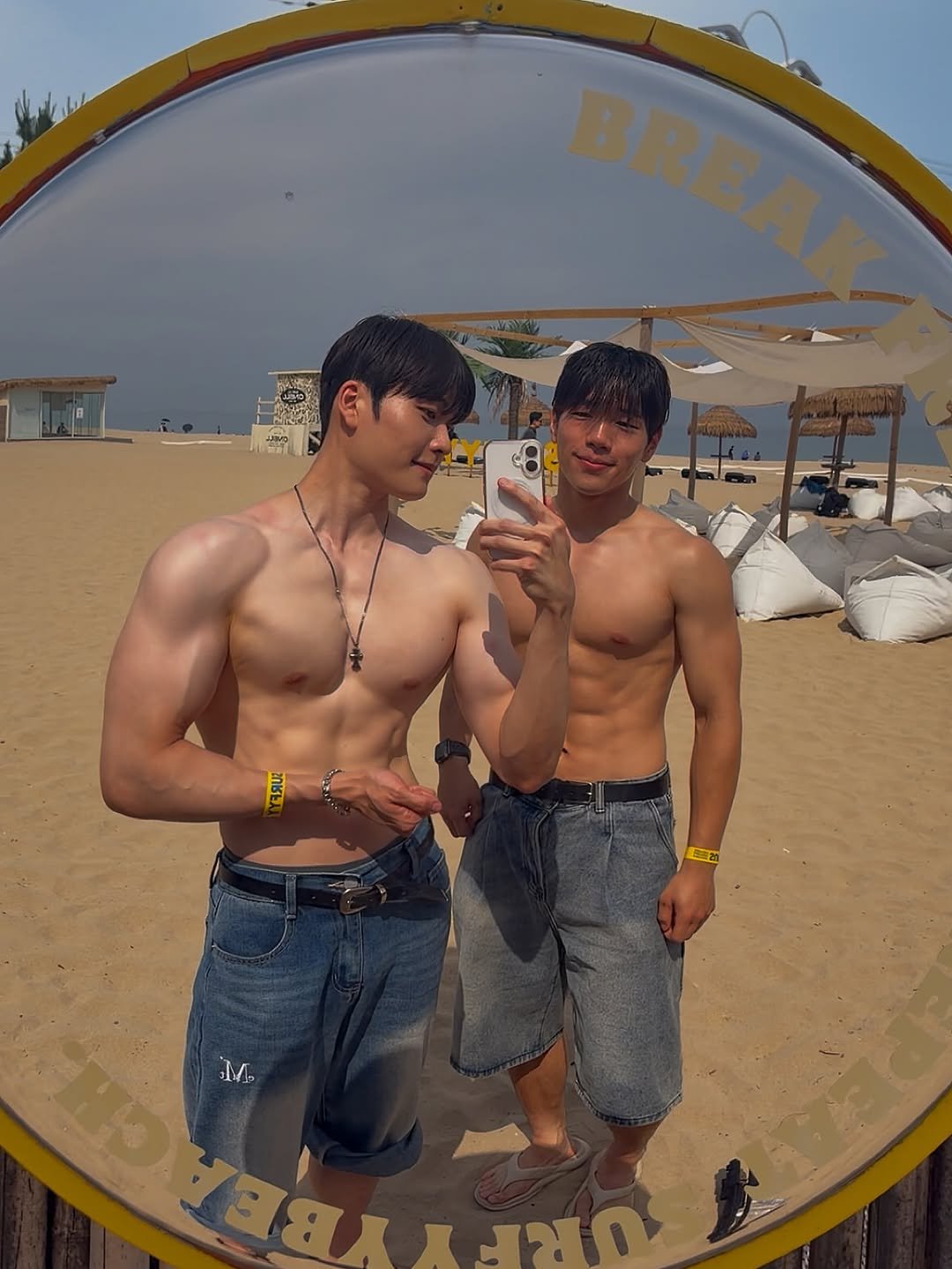 pps2____j 게시물 이미지: Summer vibes😎☀️
양양에 촬영하러가는 사람이 있다?
이번에 광고촬영하러...