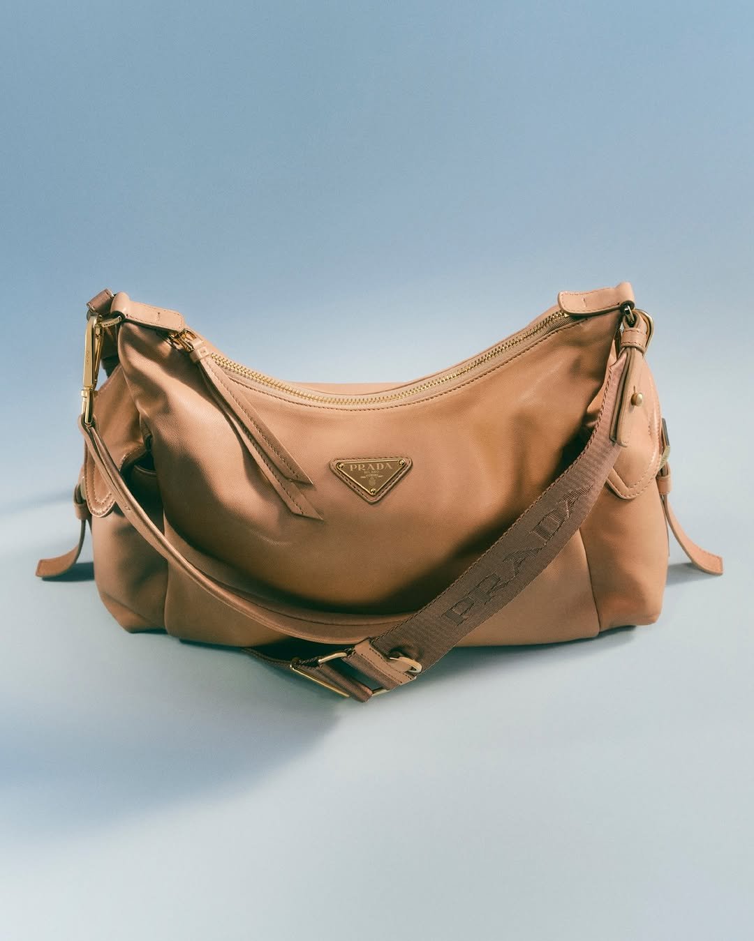 prada 게시물 이미지: Prada Explore. 
A continuous exploration that...