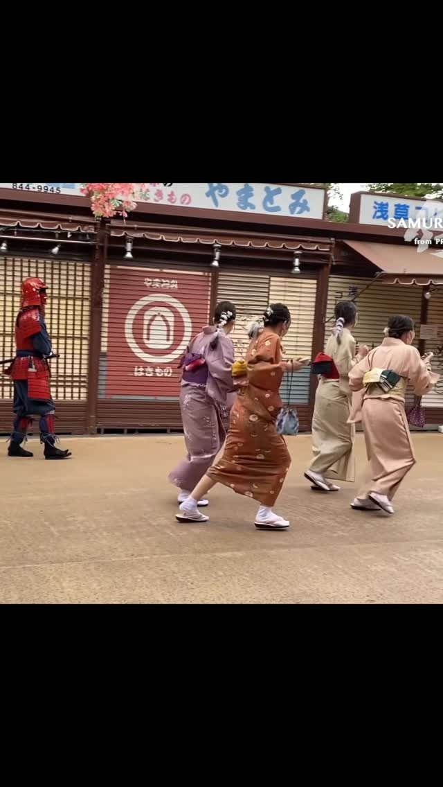 prankjapan 게시물 이미지: Woman in Yukata Meets a REAL Samurai
#prank...
