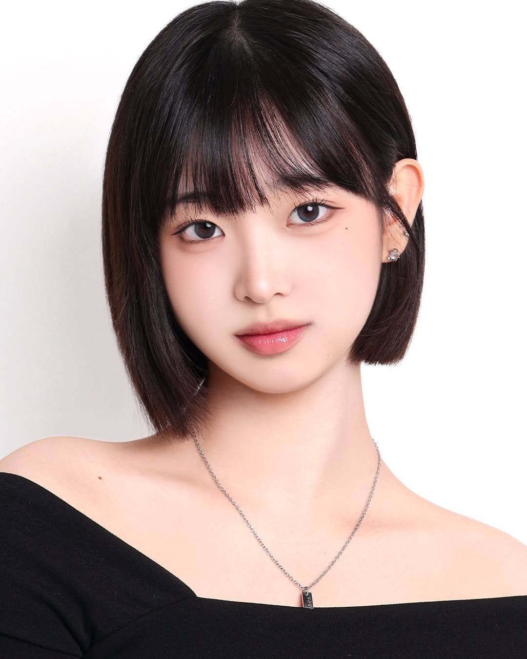 Photo shared by 프레피 스튜디오(압구정로데오사진관⋅서면사진관⋅증명사진) on April 05, 2024 tagging @preppy_studio.