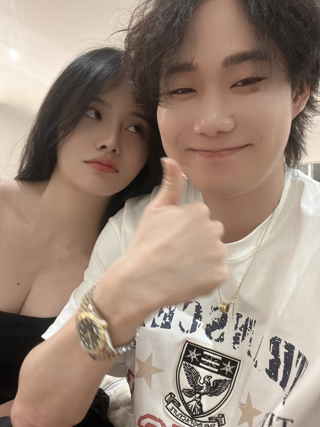 Photo by 박재훈 on January 12, 2026. May be a selfie of one or more people, hair, top and text.