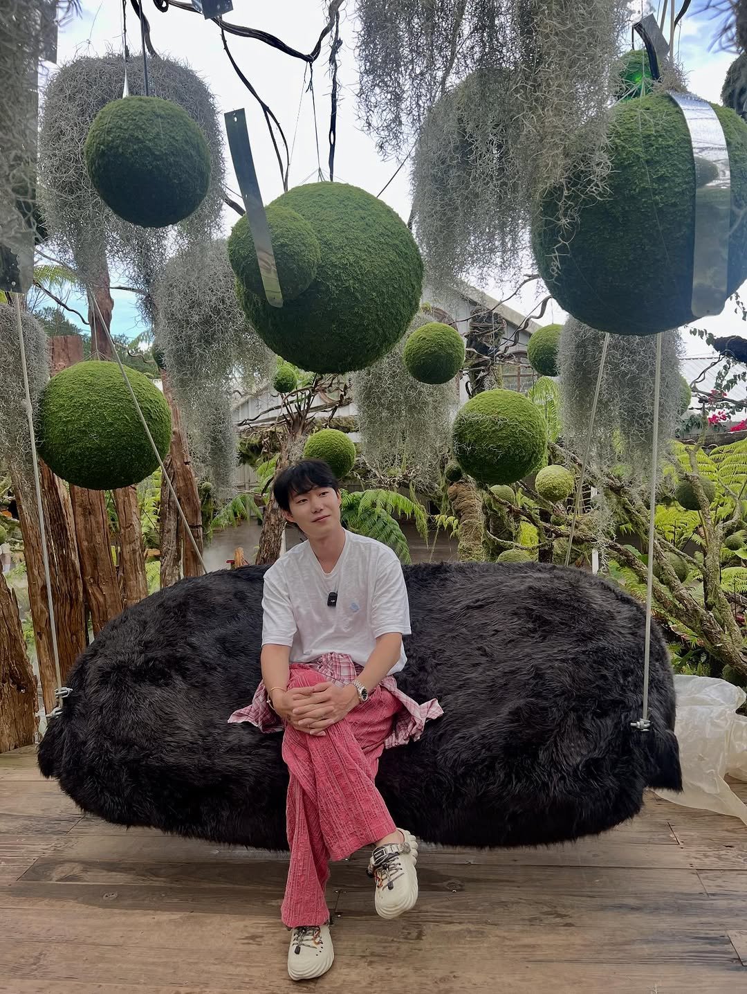 Photo by 박재훈 on October 18, 2025. May be an image of gourd and text.