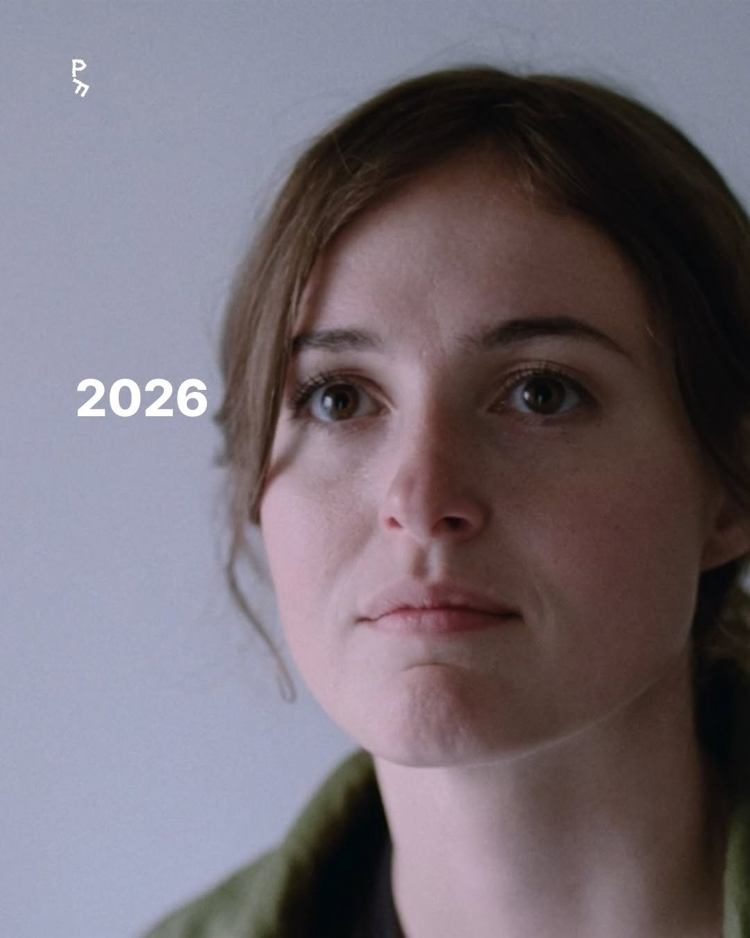 Photo by 프라이빗 폴더 | 피끄 on December 26, 2025. May be an image of one or more people, poster, turtleneck and text that says '号 ロ 2026'.