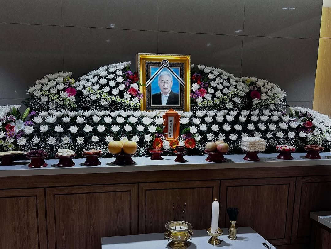 Photo by 이영선 | 이교수의 인터랙션 on February 07, 2026. May be an image of baby's-breath and text.