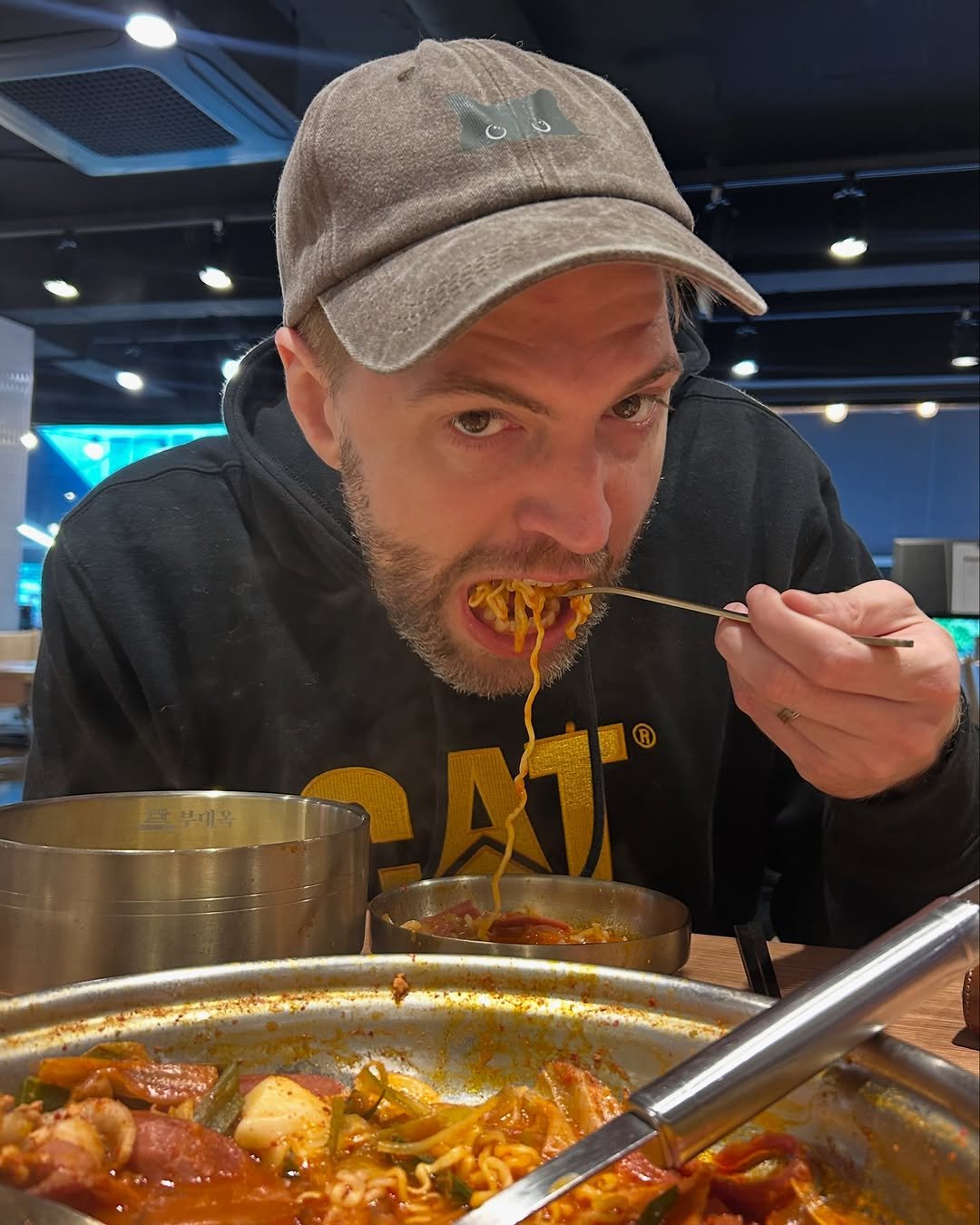 proxywolf 게시물 이미지: 근로자의 날, 외노자의 메뉴 부대찌개