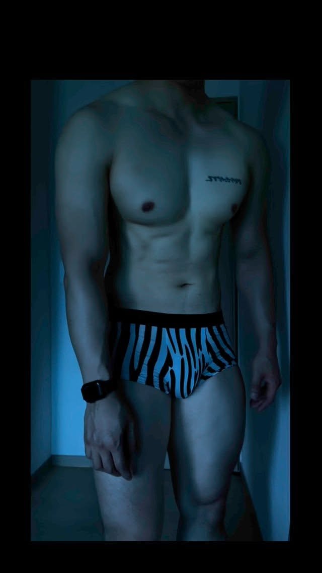 psych_ur_mind 게시물 이미지: 직장과 운동 사이, 아슬아슬한 줄타기를 한 지도 어느덧 10년이 넘었다.

일에...