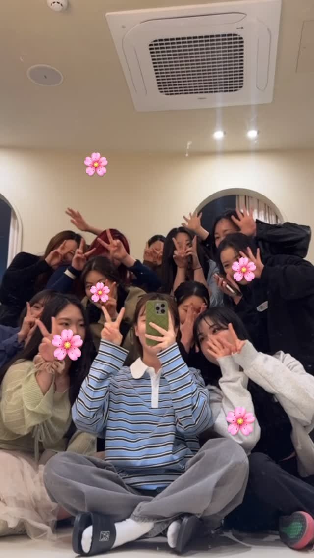 purie_cha 게시물 이미지: 🌸4월 정기교육은 한강 피크닉🌸

날씨도 완벽~ 안주도 완벽🐽
4월 시작이 너무 행복하구나💞