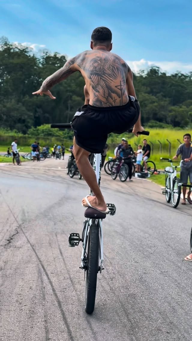 puyol46_ 게시물 이미지: Meio de evento 🔥
•
•
•
•
•
•
#grau #grauderua...