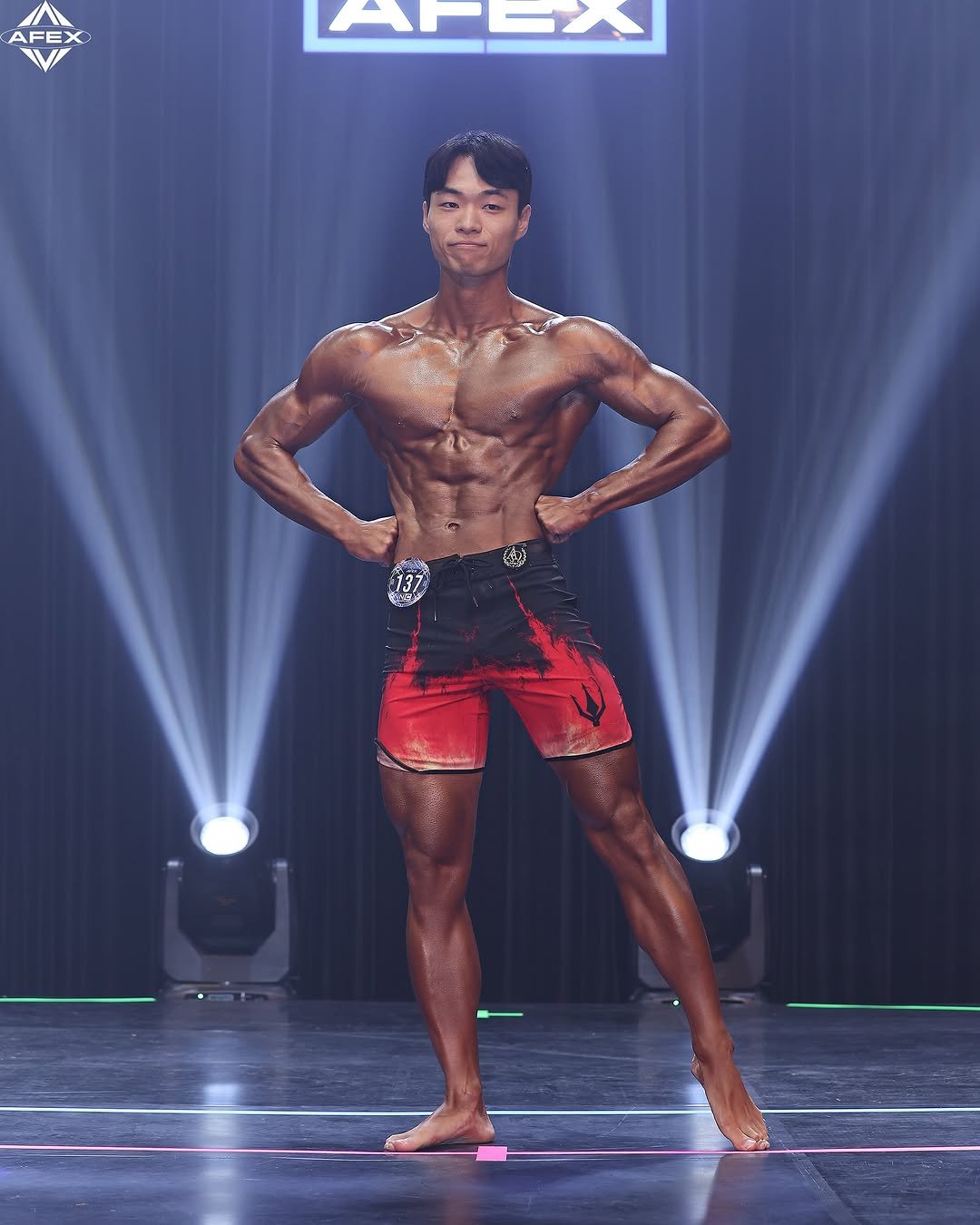 pygmalion_woong 게시물 이미지: 나를 더 자극시켜준 대회
단점보단 장점이 더 많은 몸으로...