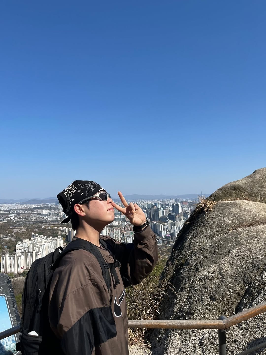 pyojihoon_official 게시물 이미지: ⛰️☀️🏃🏻‍♂️
