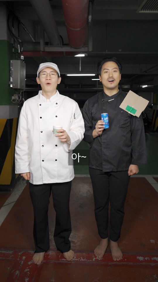 qgwqgw 게시물 이미지: 👩 흑백요리사 출신 거지 🧒

#숏플레이 #스케치코미디 #코미디 #먹방...