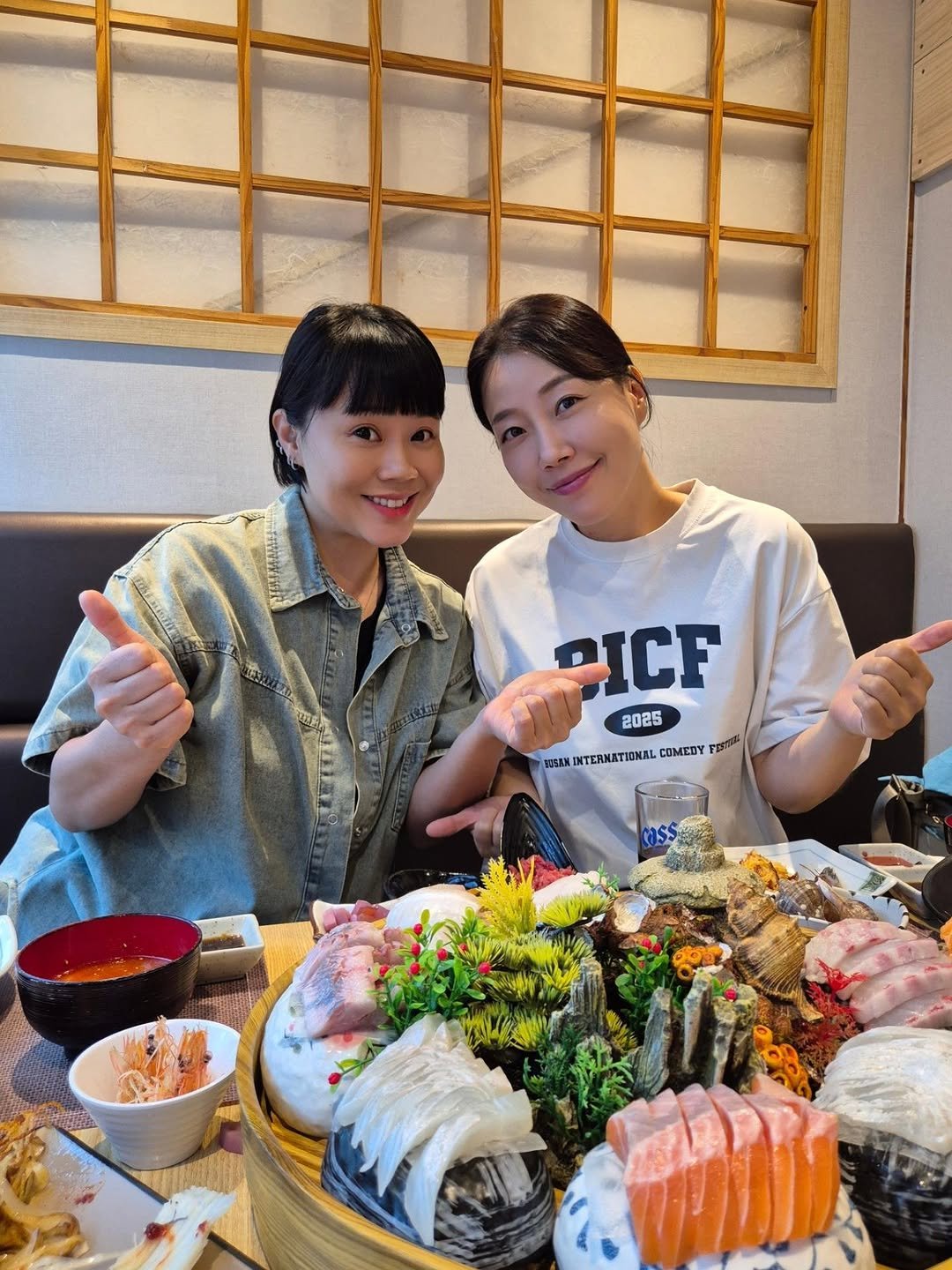 qgwqgw 게시물 이미지: 우리가 함께라면 못 할 게 없잖아^^
아자아자 🫰 또 달려 보아요 🫰

지루한...