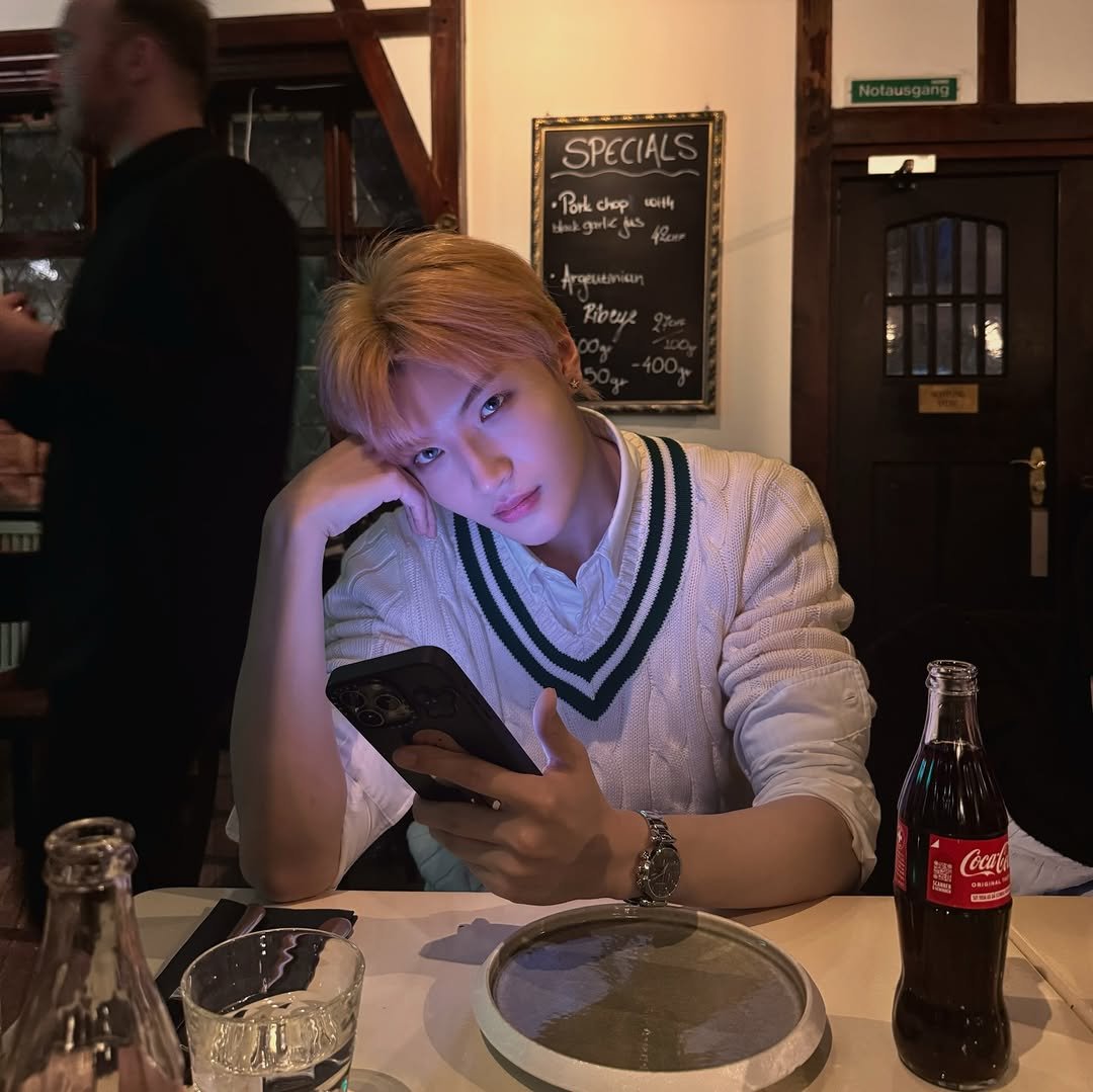 Photo by Chrisen Yang on March 22, 2026. May be an image of one or more people, hair, phone and text.