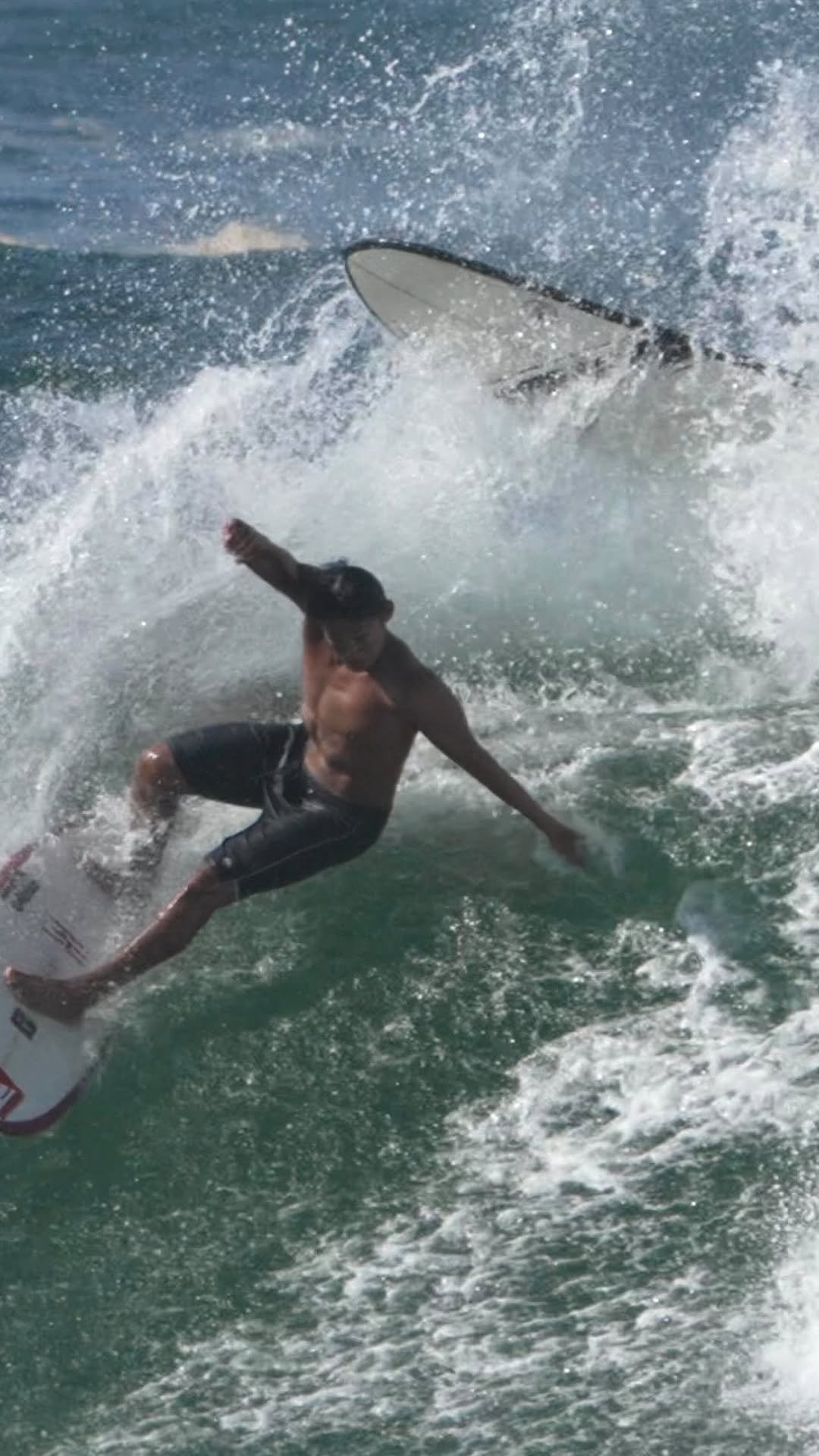 quiksilver 게시물 이미지: @riowaida_ with a spray so powerful — it'll...