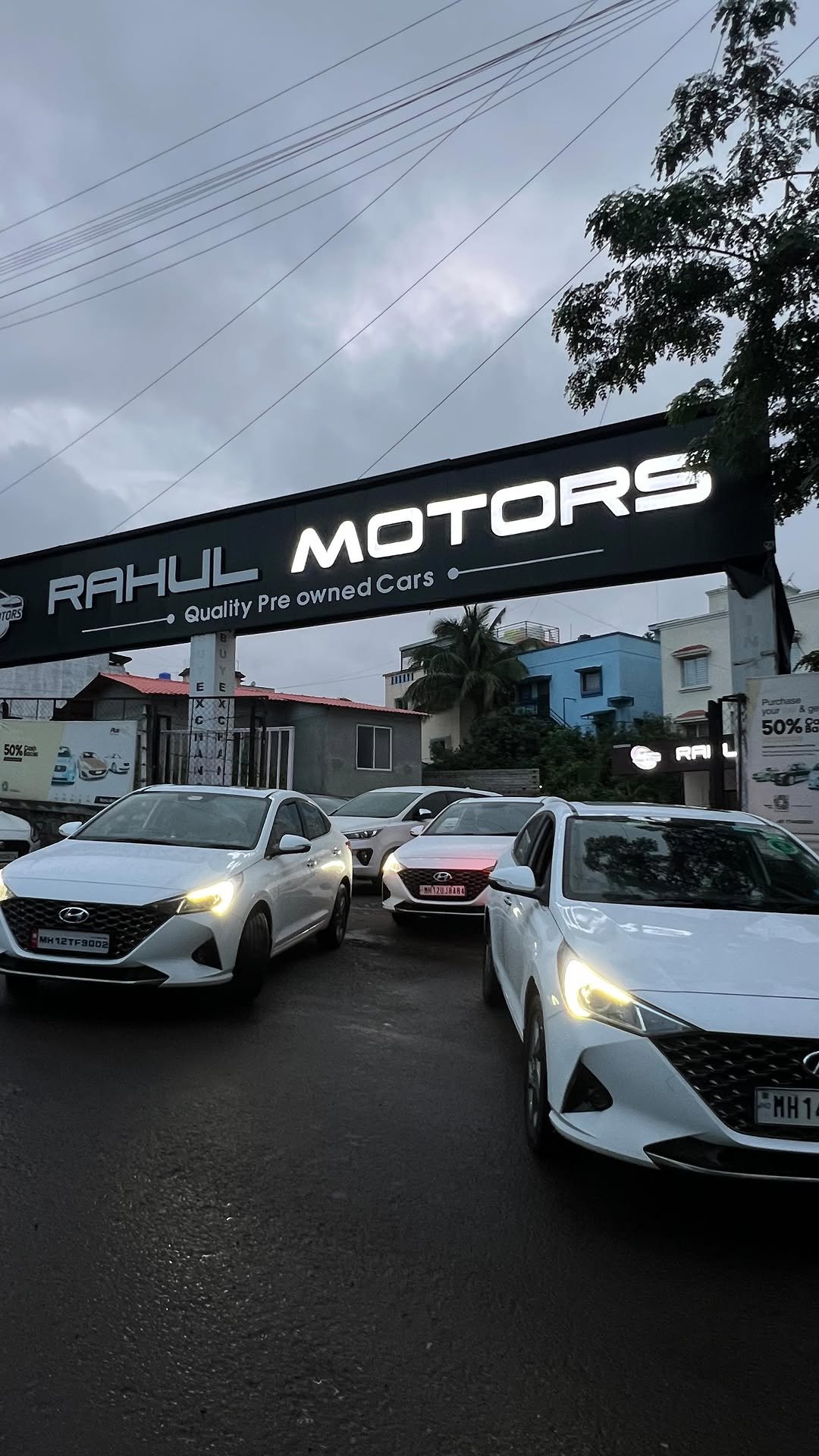 rahul__motors 게시물 이미지: Verna Diesel Stock available 🔥
(2020,2021,2022...