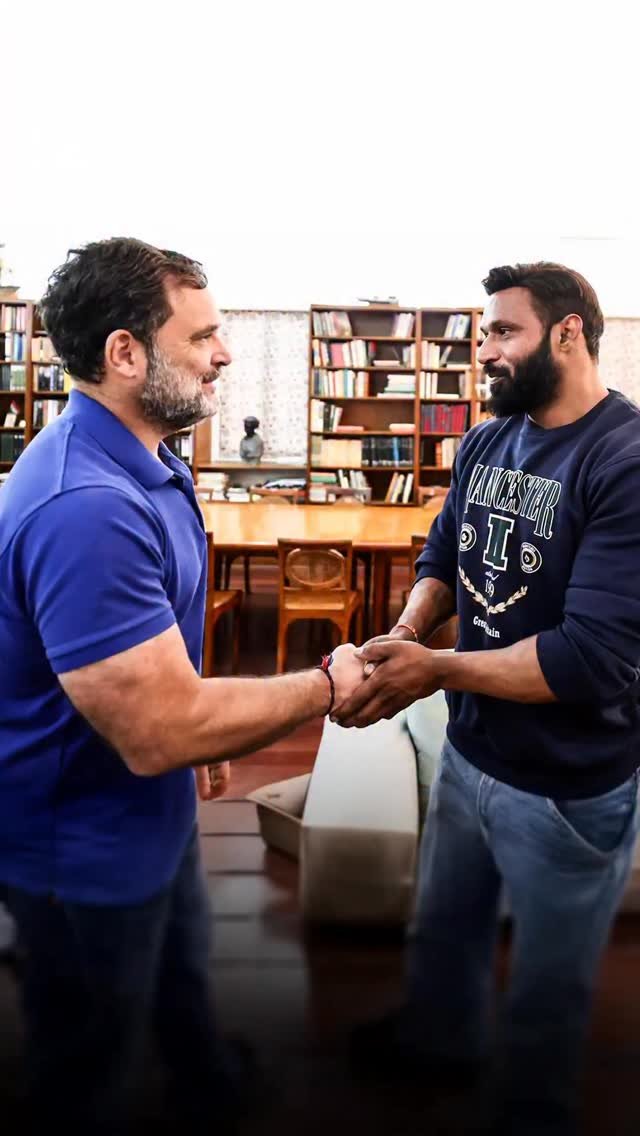 rahulgandhi 게시물 이미지: करोड़ों भारतीयों के दिलों में सद्भाव और...