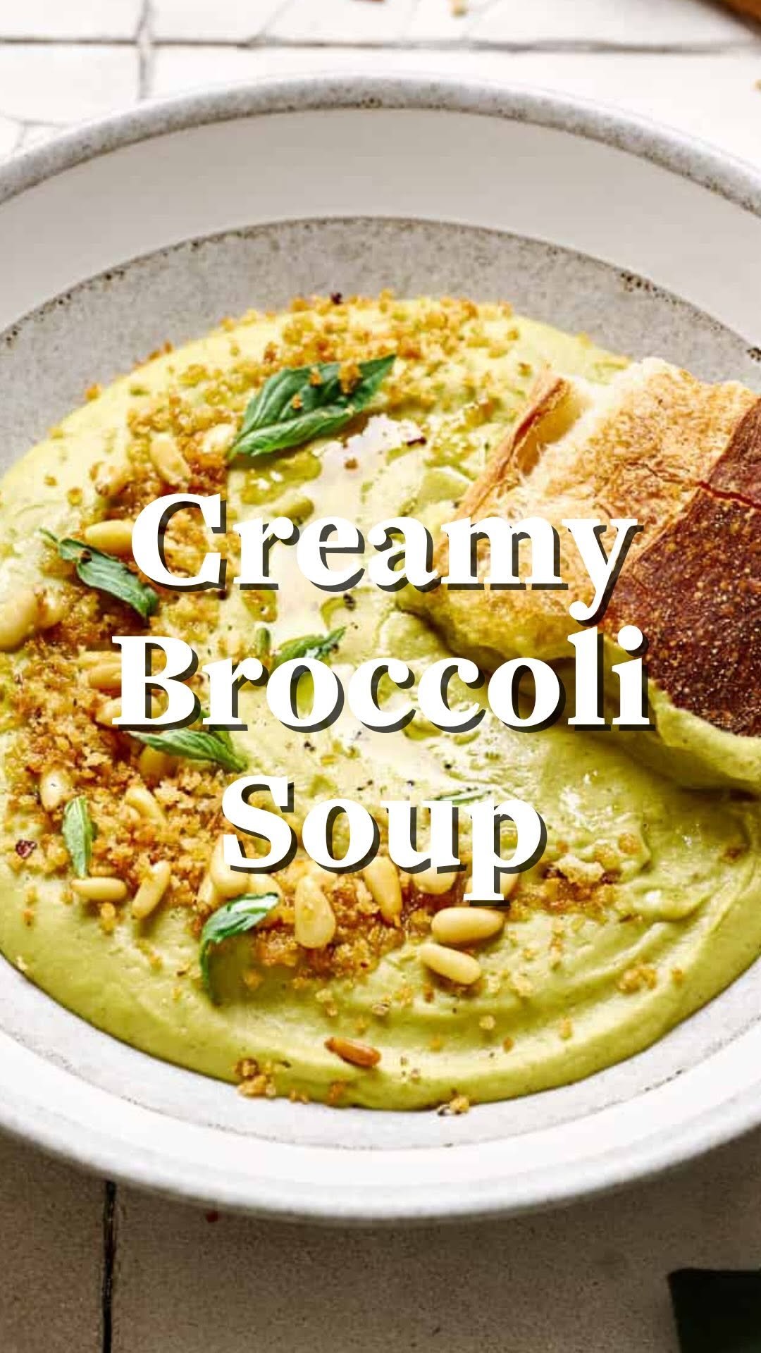 rainbowplantlife 게시물 이미지: Creamy Broccoli Soup to start the new year!...