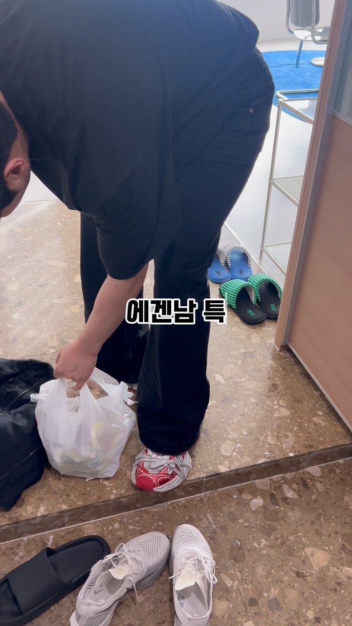 raising_wife 게시물 이미지: 에겐남 감당 가능?

난 종종 불가능