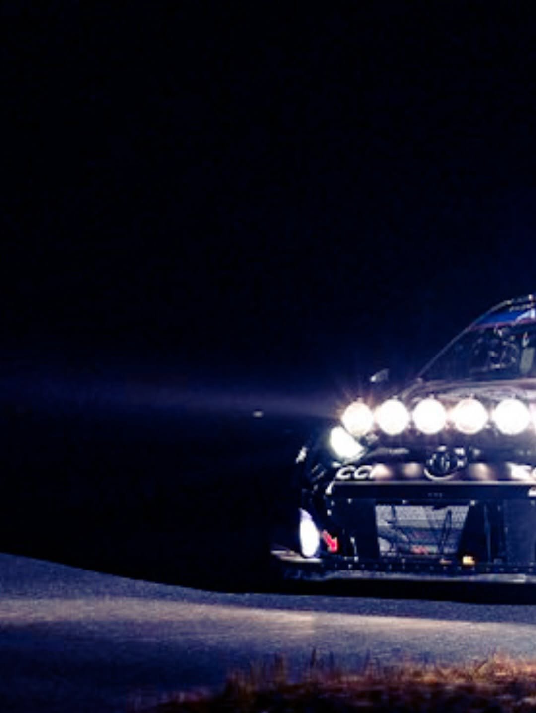 Photo by ラリージャパン on November 24, 2025. May be an image of race car and text.