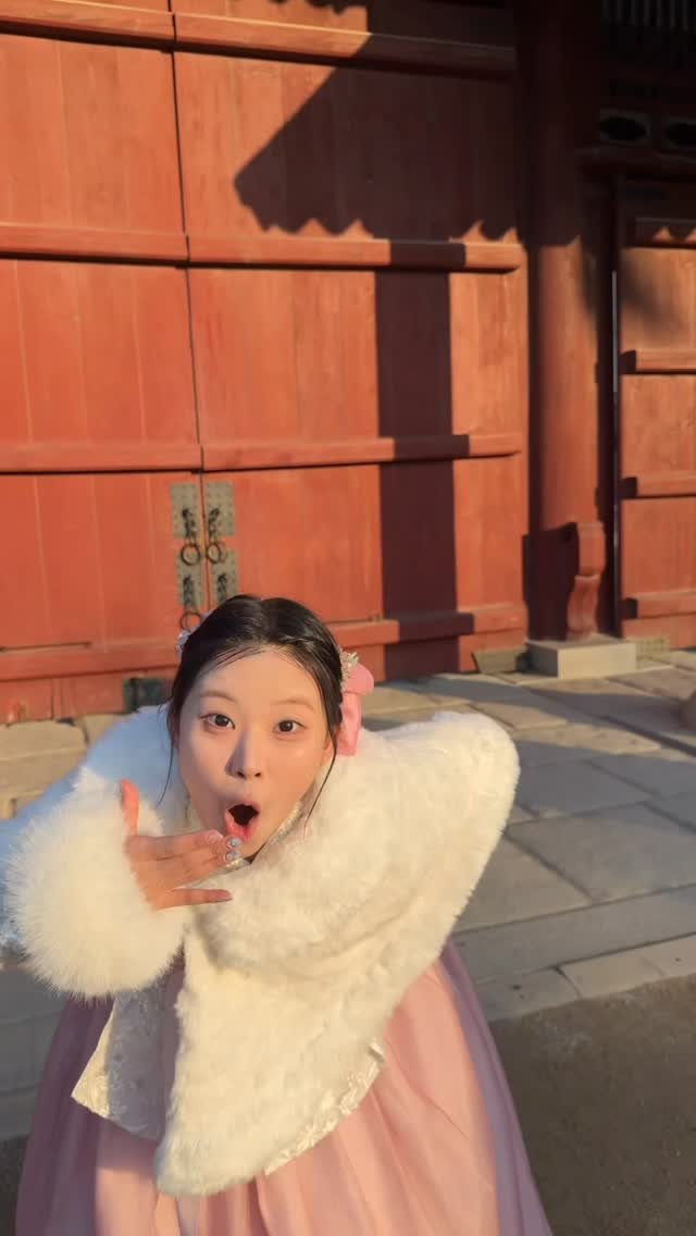 ramnuggi 게시물 이미지: 뷰티 크리에이터가 춤을 추면 생기는 일
#정민배우님과춤실력도똑같음