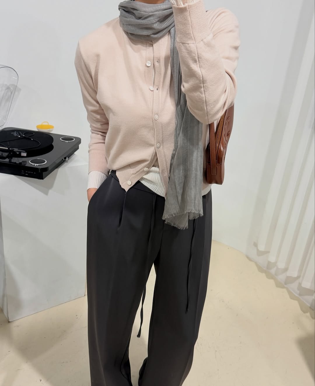 Photo shared by RANGBE / 랑쁘 on March 12, 2026 tagging @rangbe. May be an image of scarf, cardigan, turtleneck and text.