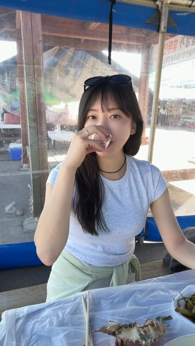 rangbe__ 게시물 이미지: 지인들이 길바닥에 돗자리 하나만 깔아줘도 잘 먹을거라고 할 정도로 노상을 많이...