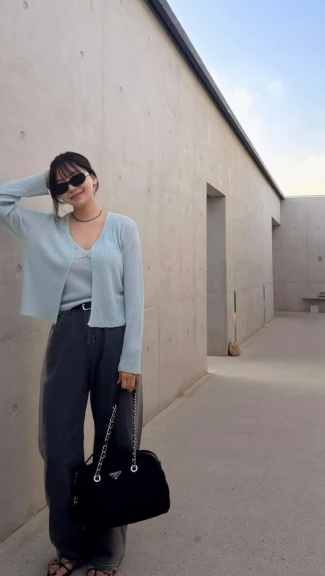 rangbe__ 게시물 이미지: 과하지 않은 은은한 시스루 썸머 가디건🖤 나시 가디건 세트로 나왔어요. 색감이 예쁜...