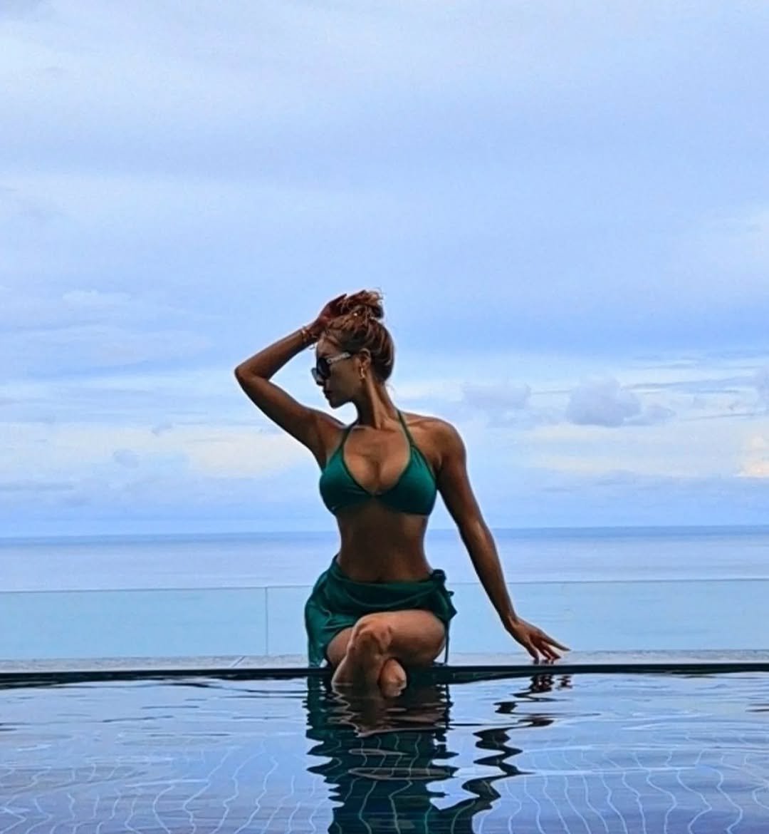 Photo by 이모란 on September 17, 2025. May be an image of 1 person, sarong, pool, outdoors and text.