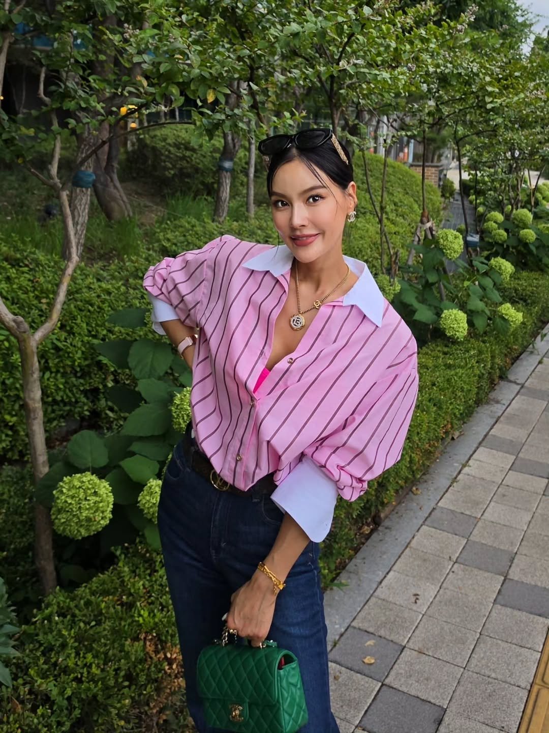 ranicorepilates 게시물 이미지: 오늘 하늘 미쳤자나..7월7석 오후 2시💙
이쁘니들~~역시~!!행복은 내가...
