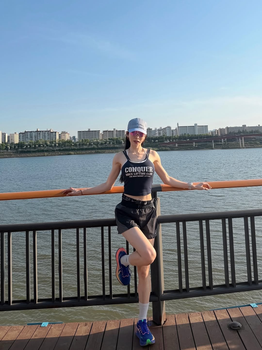 rann2__y 게시물 이미지: 낭만 별거 있나🏃‍♀️
날 좋은 날 달리고,
맛있는 거 먹으며 느끼는 작은 행복💓